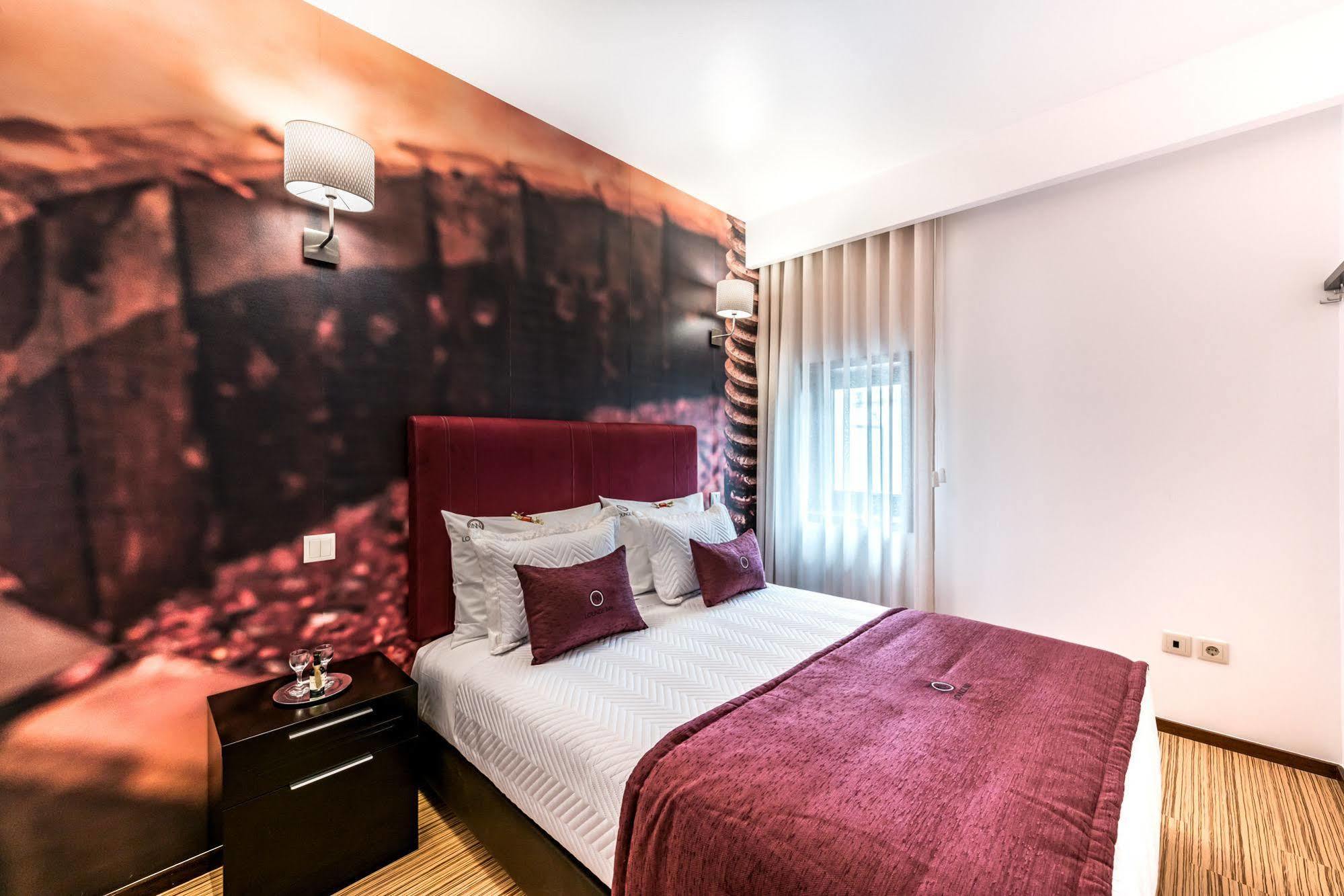 Lounge 3*